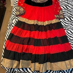 Indian outfit (2-pieces)